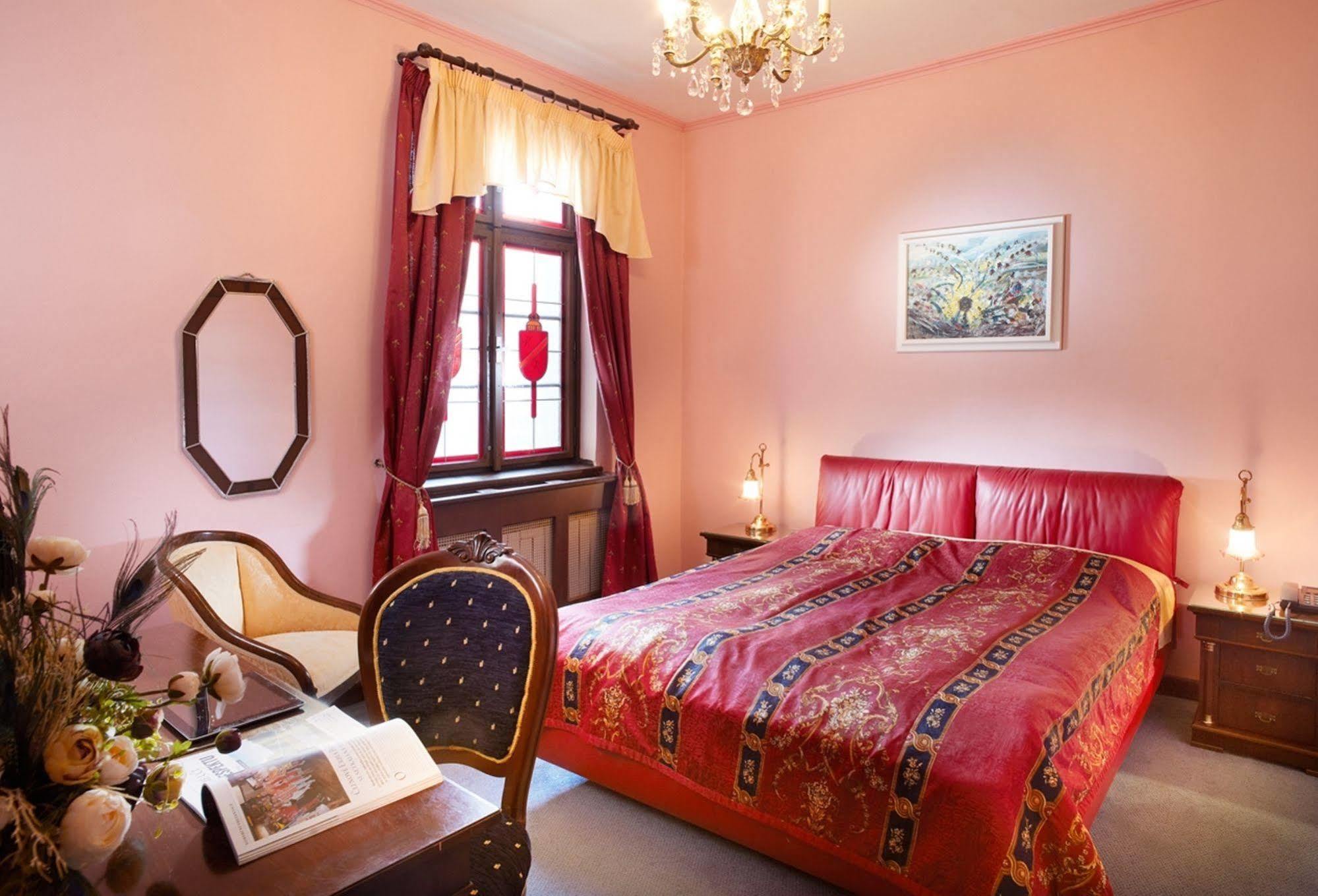 U Pava Hotel Prague Luaran gambar